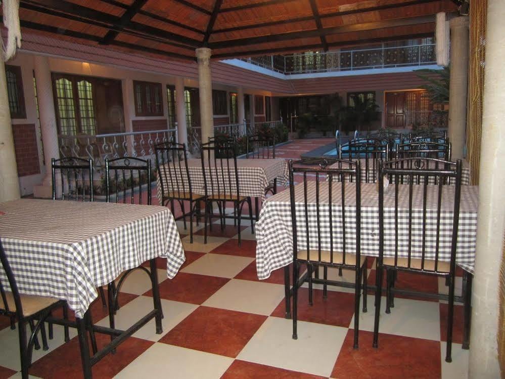 View Heights Resort Kovalam Buitenkant foto